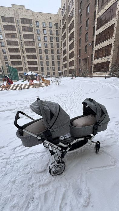 Коляска для двойни ABC Design Zoom.