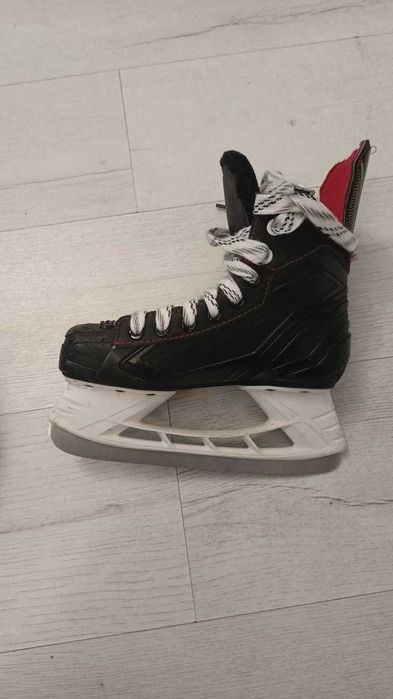 Коньки BAUER, хоккейные детские. Размер 36
