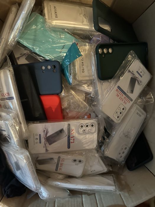 Продам чехлы на смартфоны