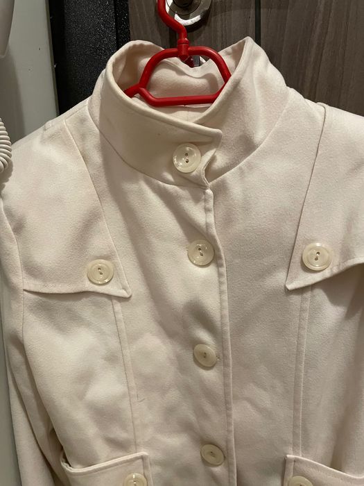 Палто кремав цвят S