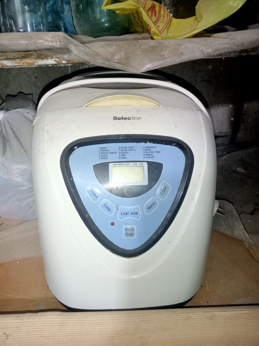 Продаю хлебопечку