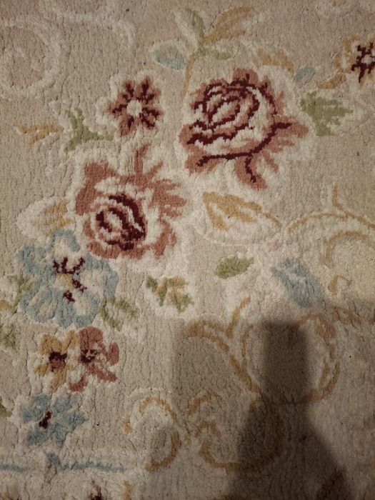 Продам ковёр 2*3м