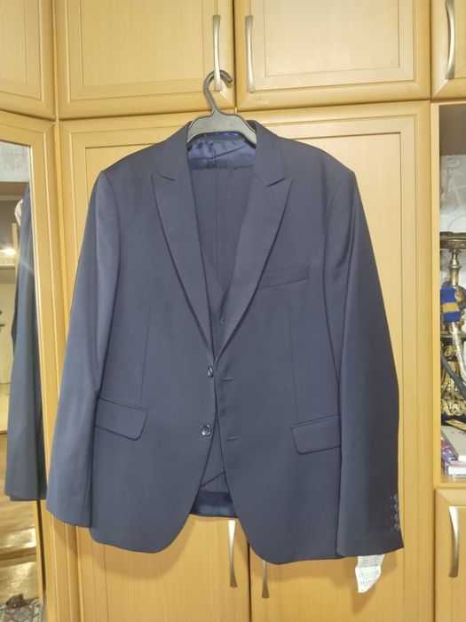 Продам костюм Турецкий