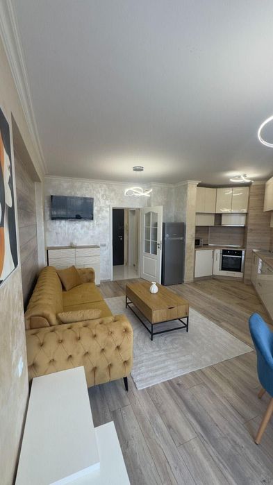 Дава се под наем Двустаен апартамент в София, Младост 4 - 78 кв.м за 746.64 € - Снимка #1