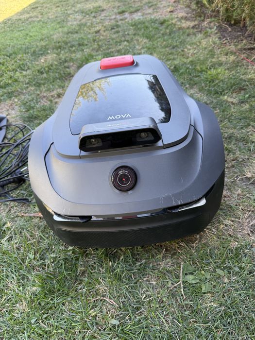 Robot gazon Mova Viax 500 defect