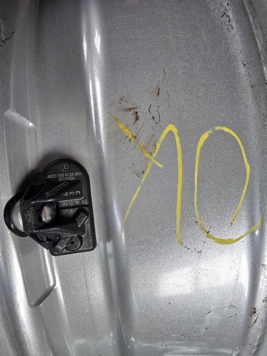 17 цола оригинални джанти от MERCEDES МОДЕЛ-2018г