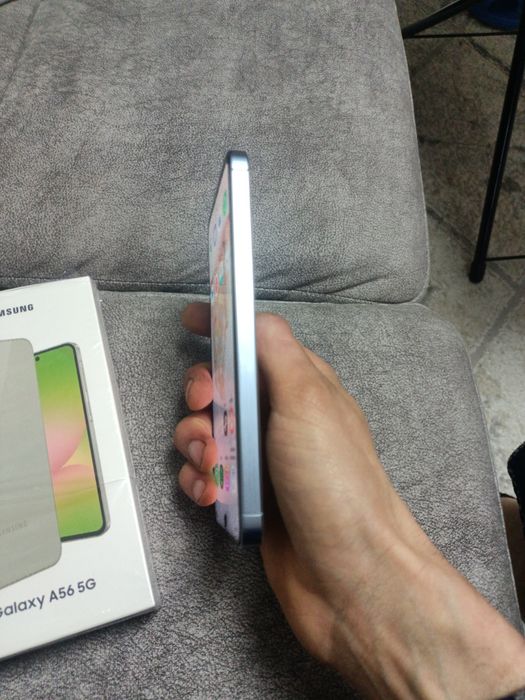 Самсунг Галакси а 56