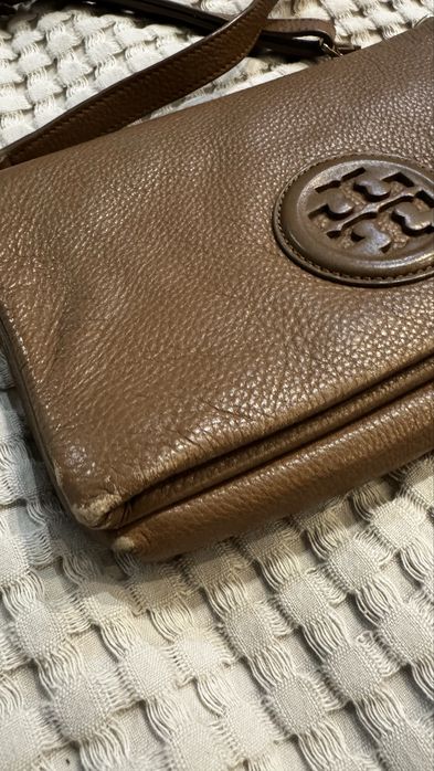 Кожаная сумка Tory Burch