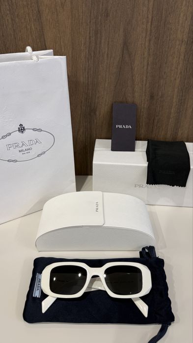 Prada слънчеви очила