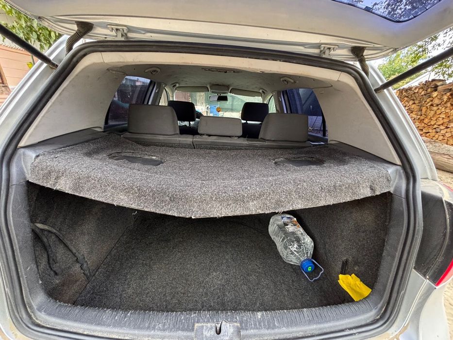 VOLKSWAGEN Golf 2004 — imagine 5