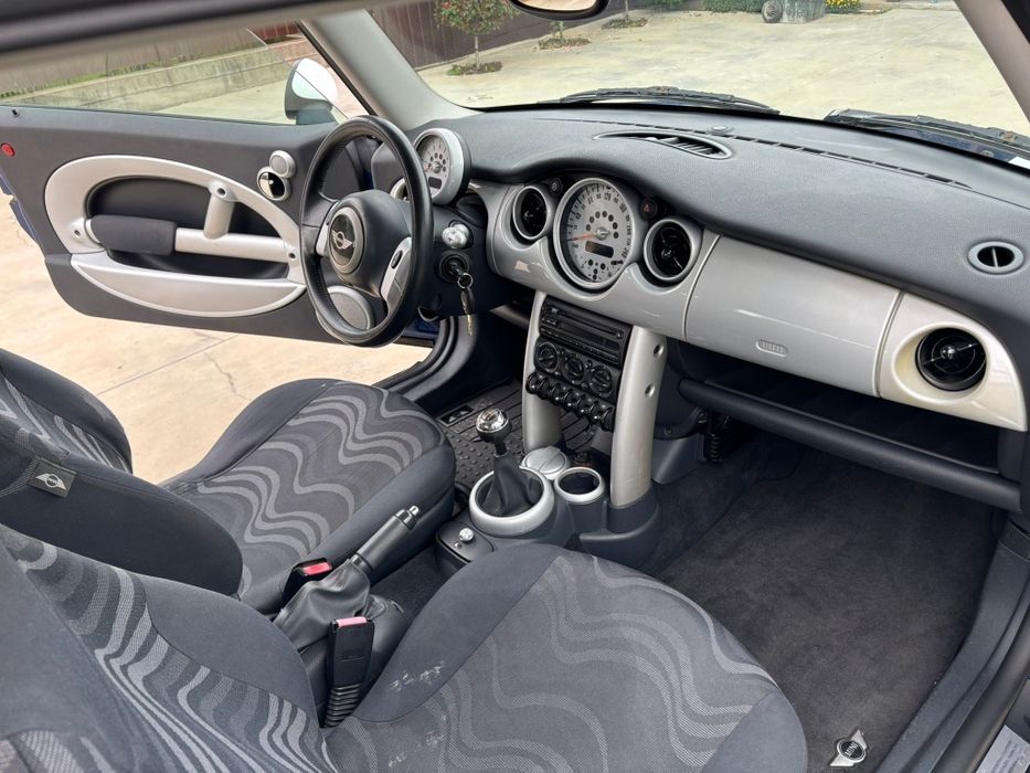 Mini Cooper One 1.6 Benzina 2003 90Cp