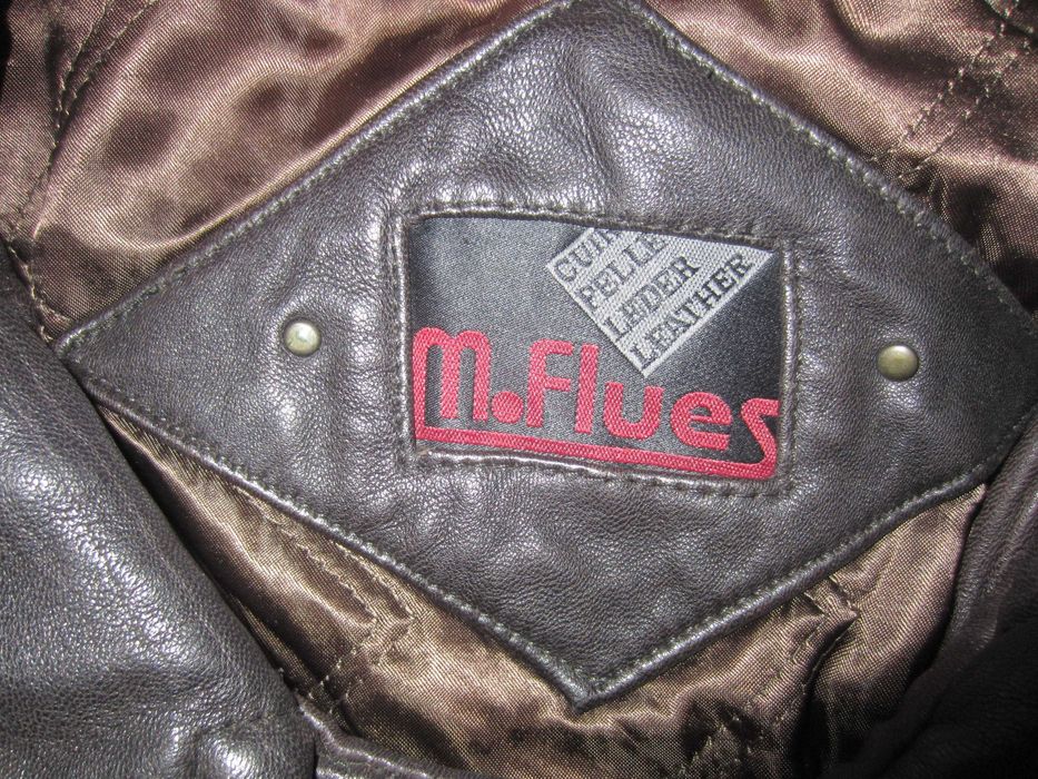 Haina piele M.Flues, masura XL54-56, piele foarte moale,stare f. buna.