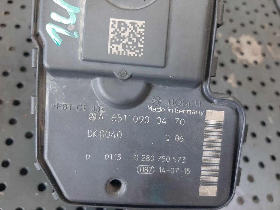clapeta acceleratie  2.2 cdi  mercedes sprinter c-class w204 e-class w212 vito a6510900470