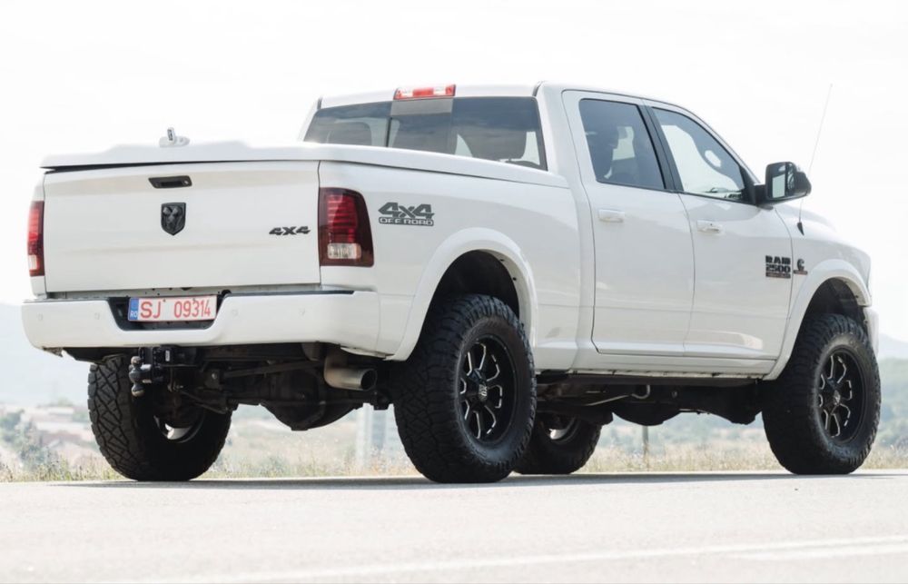 Dodge RAM 2017 Ram 2500 6.7 Turbo Diesel. Autoutilitara