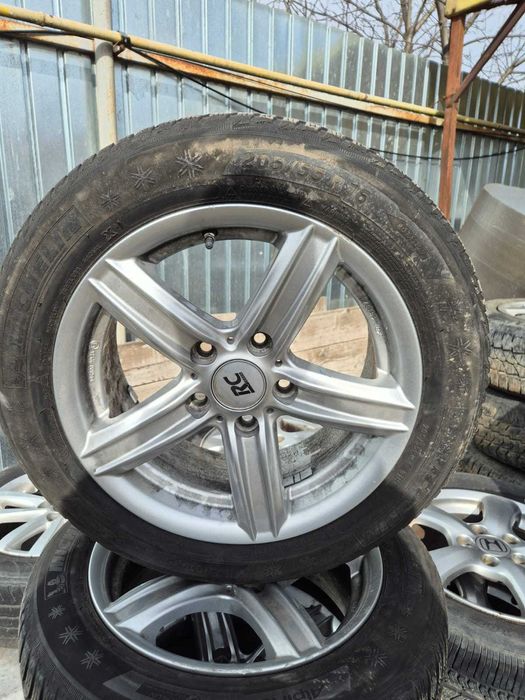 Jante cu anvelope Michelin  M+S  205/55R16 7.0jX16H2 PC21-706 5X120 BM