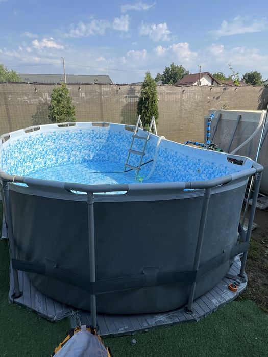 Piscină cu cadru metalic Bestway 404x201x100