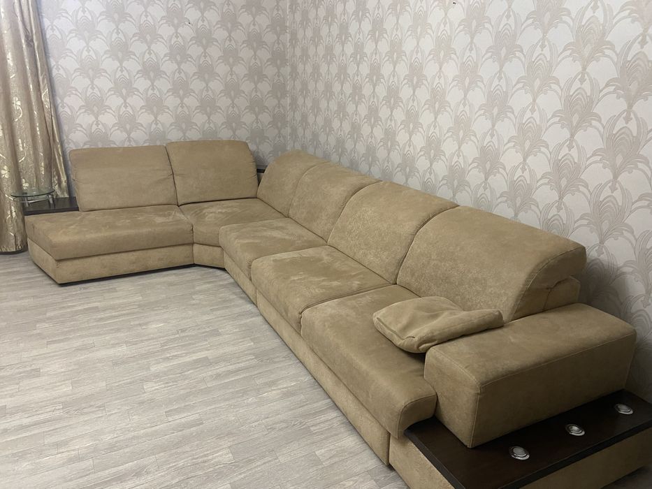 Продам угловой диван