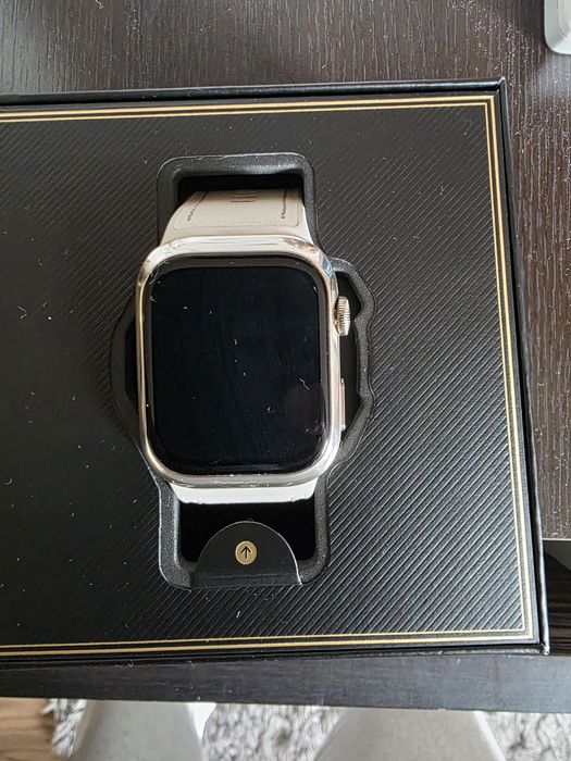 Smartwach Huawei D2  in stare foarte buna cu airbag