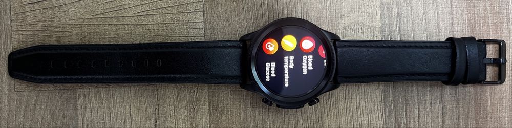 Ceas smartwatch E400