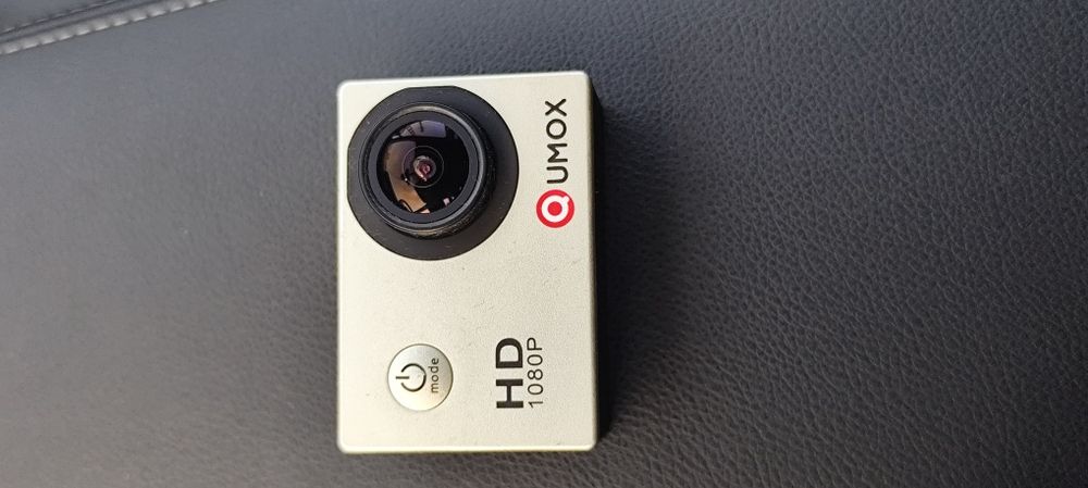 Vand camera Qumox sj4000 exact ca in poza
