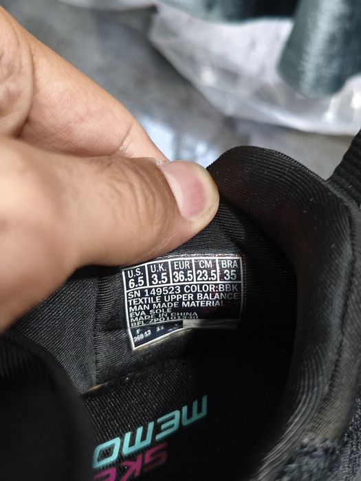 Оригинальные кроссовки Skechers