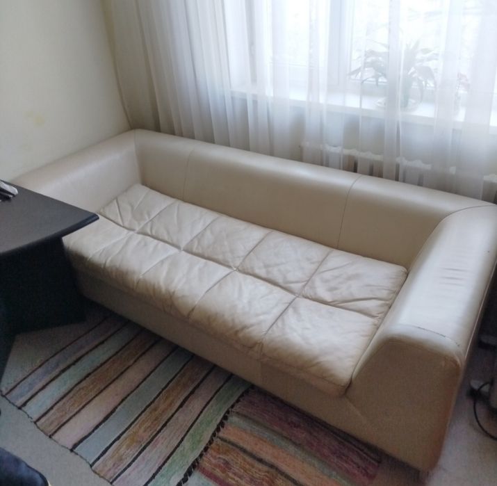 Диван светлый б/у