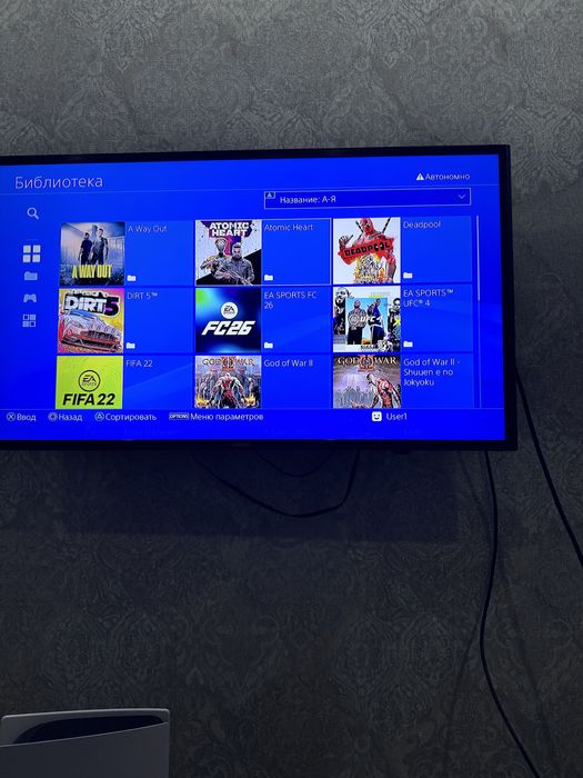 Продается Playstation 4 pro