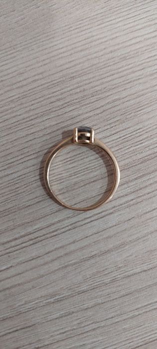 Кольцо женское золотое