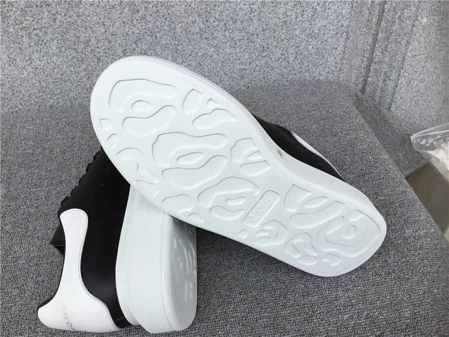 #SUMMER SALE# Alexander McQueen Sneaker Negru Cu Alb - Verificare Colet -