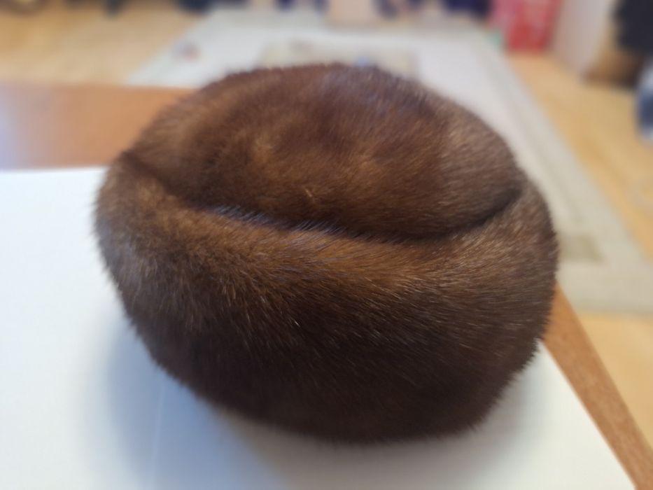 Căciulă dama blana de vizon