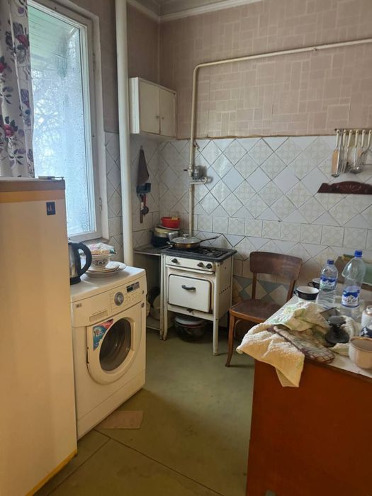 Чиланзар 3. Срочно Продается. 2 х комнатная. ЗЕРКАЛКА !