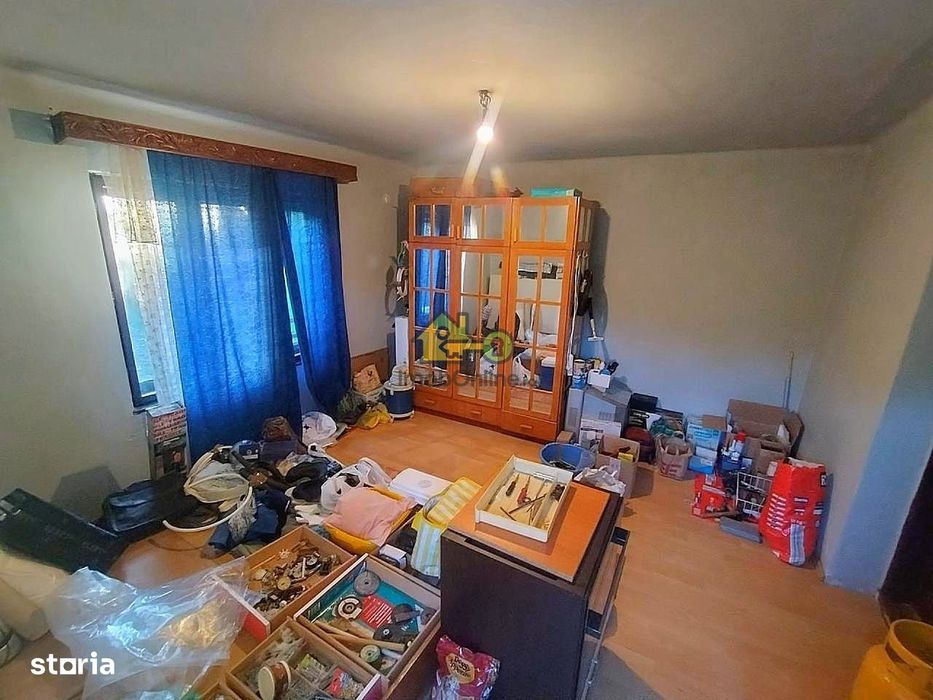 Casa individuala cu teren de 638 mp - zona Giroc