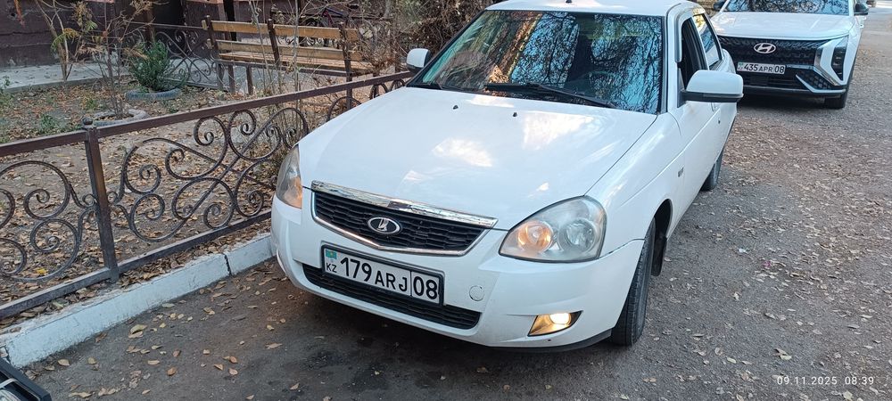 Продам приору 2013