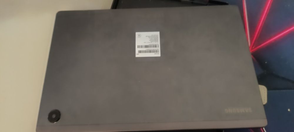 Продается планшет samsung galaxy rltab a8