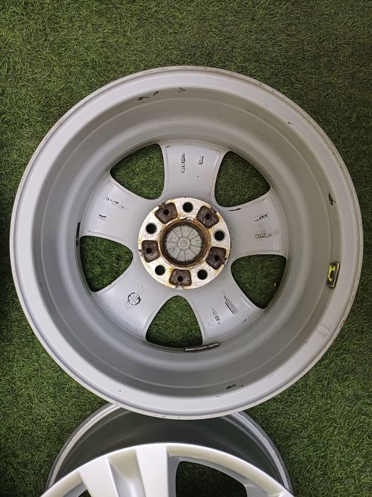 Диски R16 5x120 на BMW.