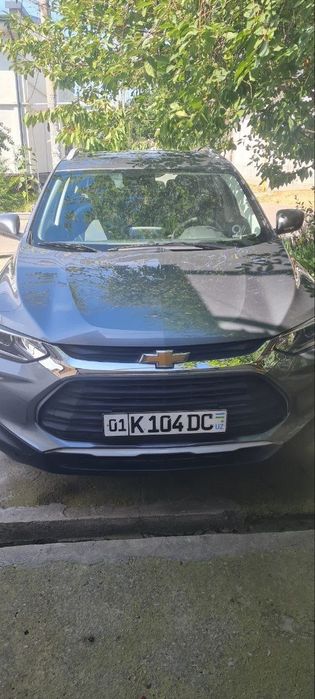 Продам Chevrolet tracker 2 premier 2023