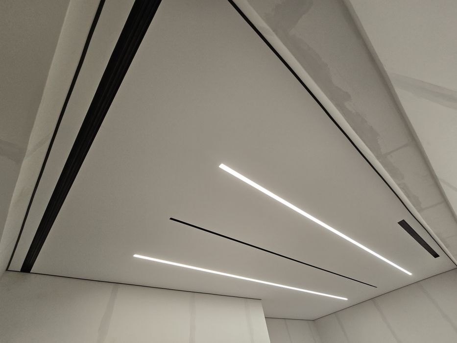 Монтаж скрытого карниза