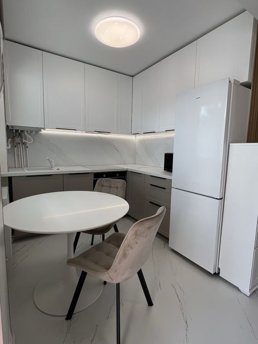 Apartament 2 camere | 47 mp | Piața Mihai Viteazu | Complet renovat | Mobilat și utilat premium