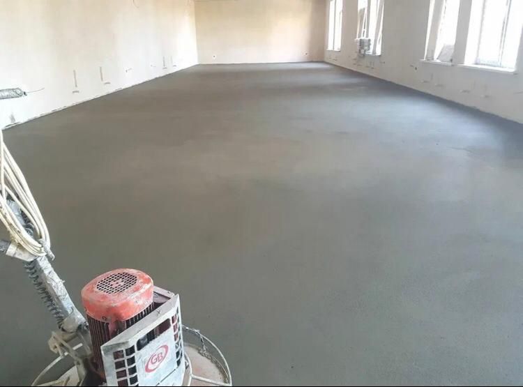 Брусчатка и стяжка