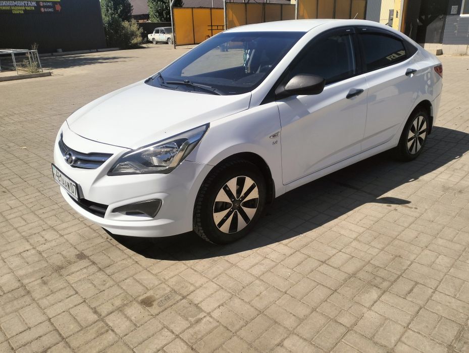 Продажа Хюндай акцент. 2015г