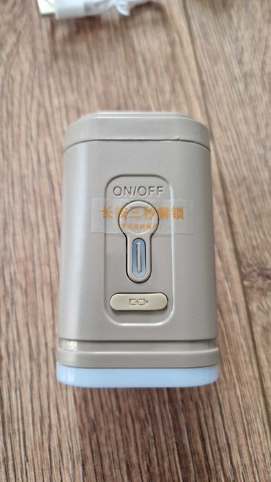 Преносима акумулаторна помпа за надуване и изпускане