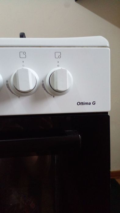 Срочно сотилади газ ва мойка