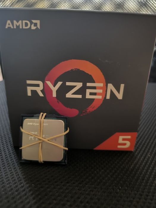 Процесор AMD Ryzen 5 2600 шестядрен 3.4/3.9GHz БЕЗ ОХЛАДИТЕЛ