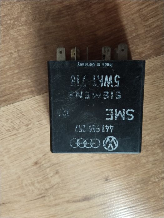 Датчик на Ауди 100 с4