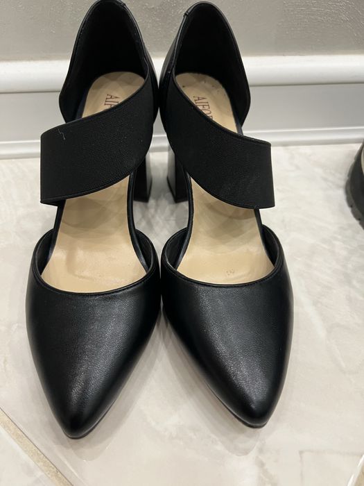 Дамски обувки 37 номер