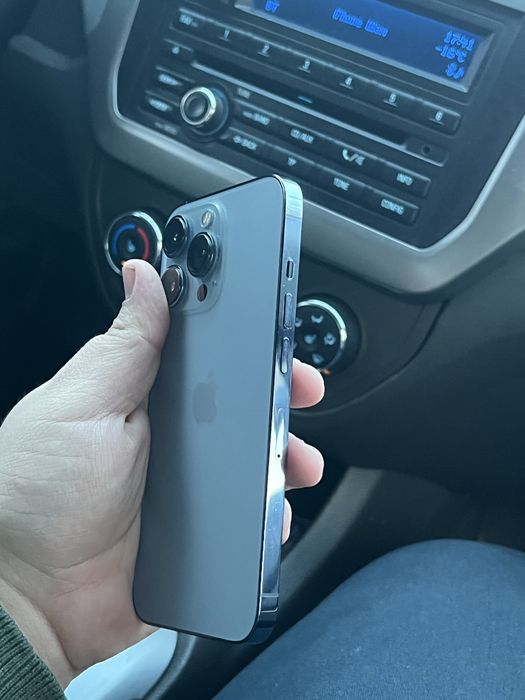 Айфон 13 про 256ГБ Без царапин