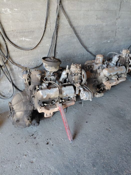 Мотор зил 3-штук