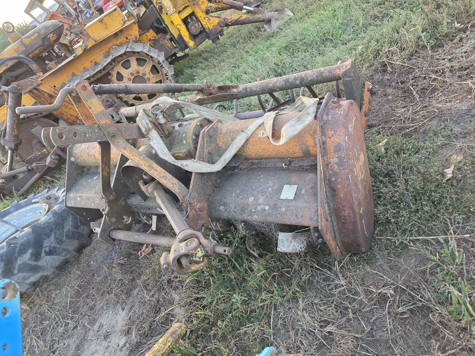 Freza pământ Piese tractor.180,190.210