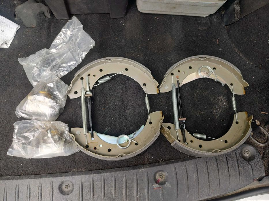 Saboți frână Lucas