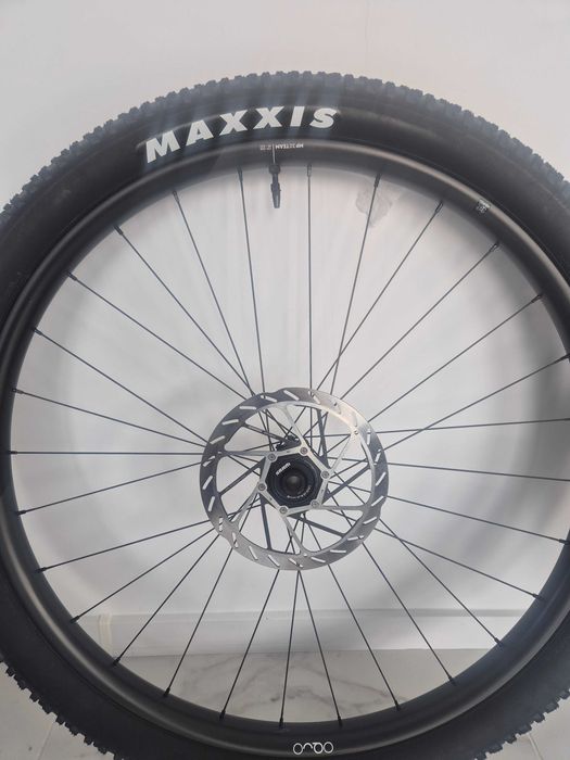 Карбонови Капли Oquo Mountain Performance MP30TEAM